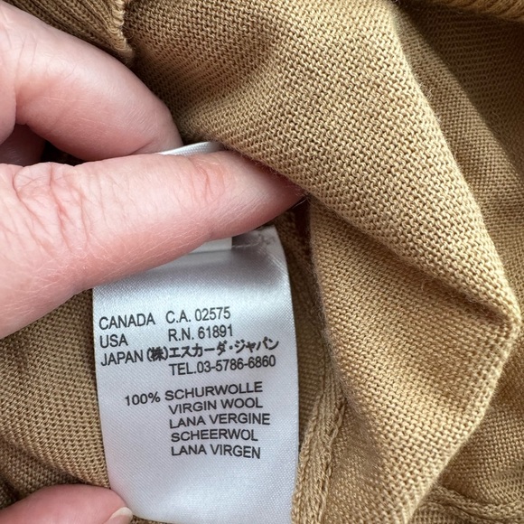 Escada Virgin Wool Turtleneck Size 44 - Picture 6 of 11